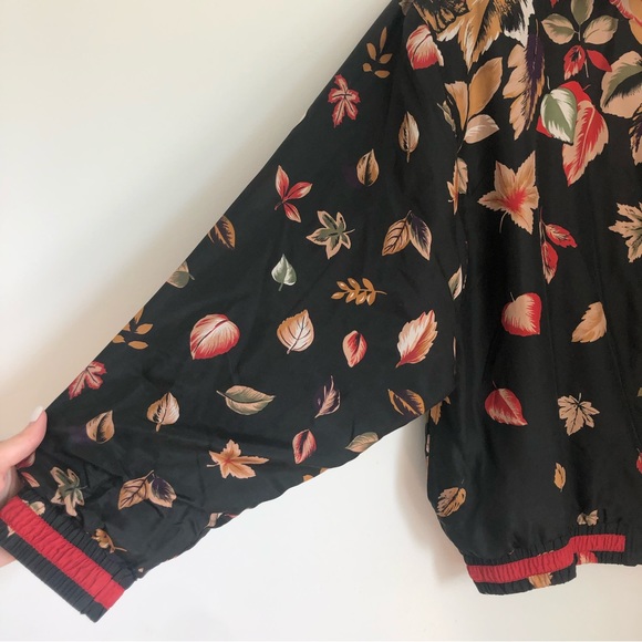 Vintage silk jacket size XL - Picture 4 of 15